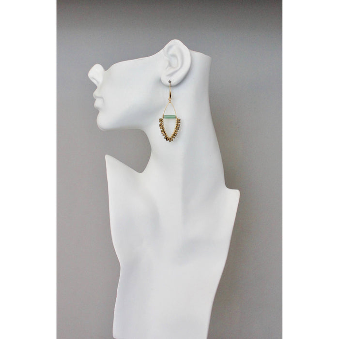 BKNE21 Jade and gold hematite wire wrapped earrings