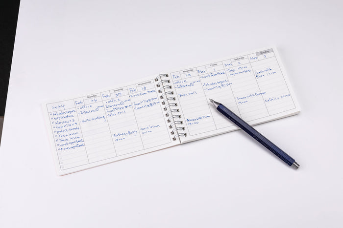 DAYFREE UNDATED WEEKLY SCHEDULE PLANNER (multiple colours) — by MARK'S