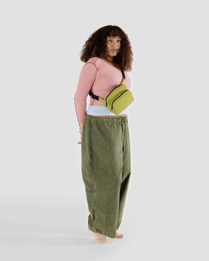 FANNY PACK (LEMONGRASS) — by Baggu