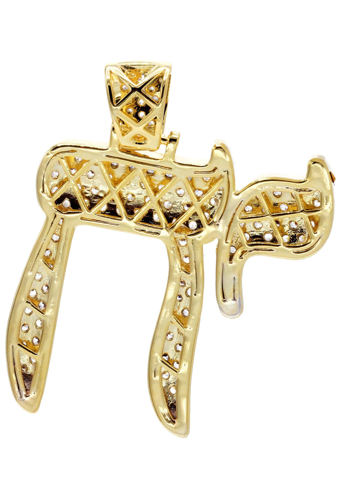 Mens Gold Plated Chai Pendant | 11.4 Grams