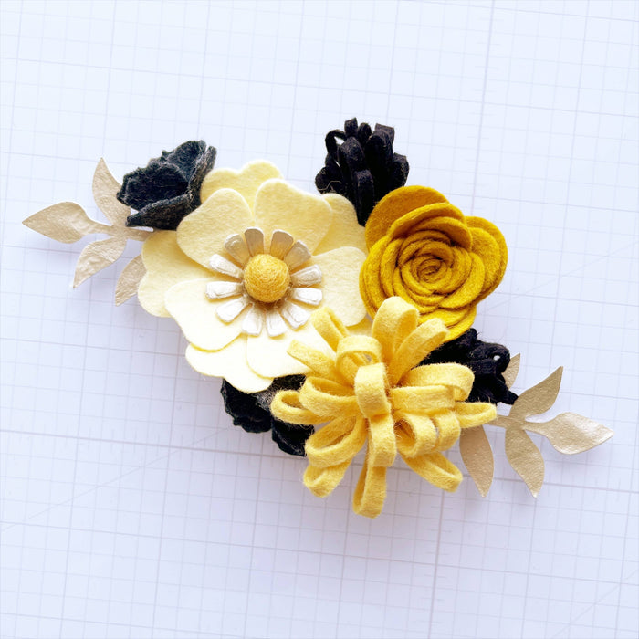Mini Felt Flower Craft Kit | Black and Gold