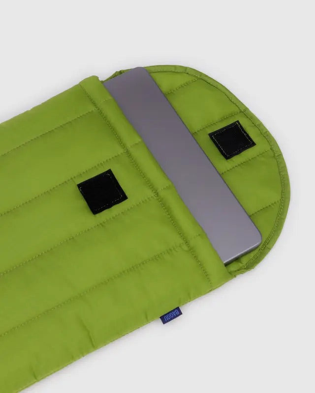 PUFFY LAPTOP SLEEVE, “Green Juice” 13"/14" — by Baggu