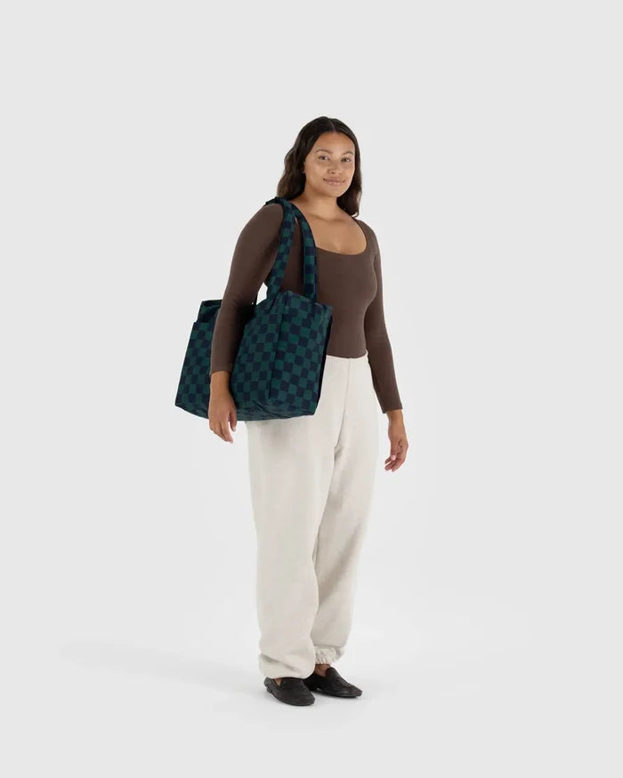 SMALL CLOUD BAG CARRY-ON (Navy Green Check) — by Baggu