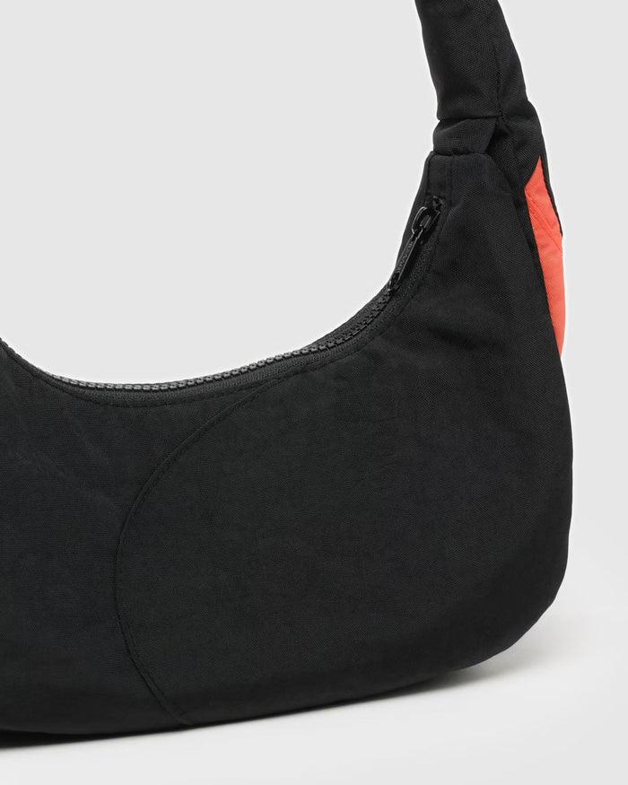 SWAN BAG BLACK — by Baggu