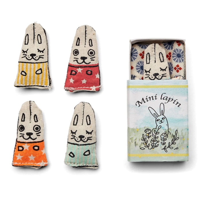 THE MICRO MINI BUNNY IN A BOX OF MATCHES  — by La fée raille